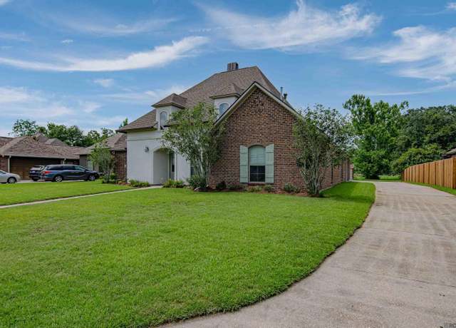Property at 37510 Dutchtown Crossing Ave, Gonzales, LA 70737, 4 beds, 2.5 baths