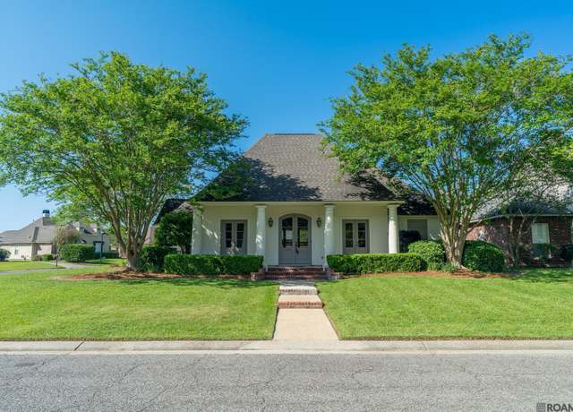 Property at 37246 Longwood Ave, Prairieville, LA 70769, 4 beds, 3 baths