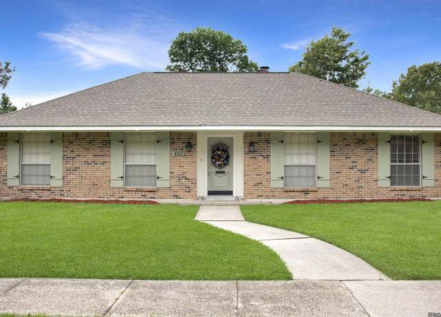 Property at 652 N Allyson Dr, Baton Rouge, LA 70815, 4 beds, 2.5 baths