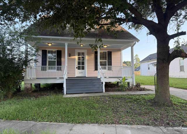 Property at 2250 St Croix Ave, Baton Rouge, LA 70810, 3 beds, 1 bath