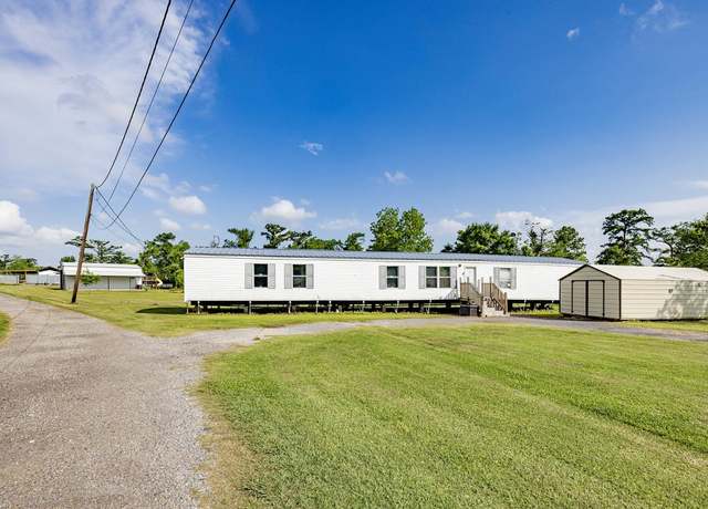 Property at 14825 Highway 631, Paradis, LA 70080, 3 beds, 2 baths