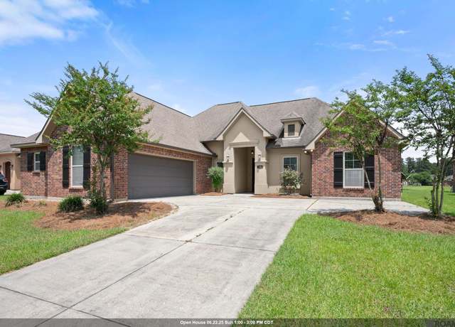 Property at 4927 Woodstock Way Dr, Greenwell Springs, LA 70739, 4 beds, 2 baths