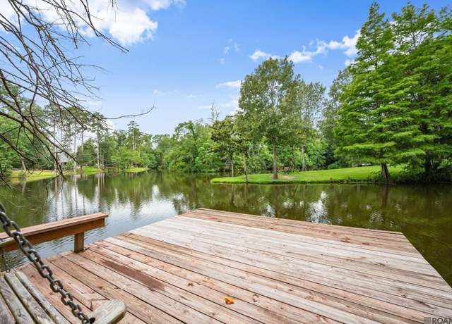 Property at 19213 Indian Ridge Ave, Baton Rouge, LA 70817, 4 beds, 3 baths