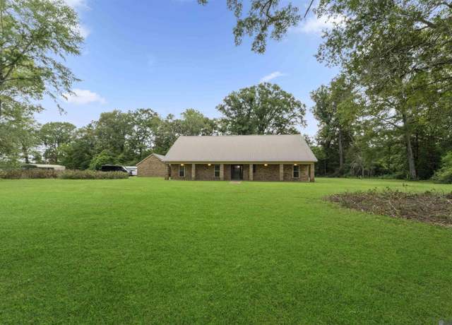Property at 810 Lemon B Rd, Slaughter, LA 70730, 4 beds, 3 baths