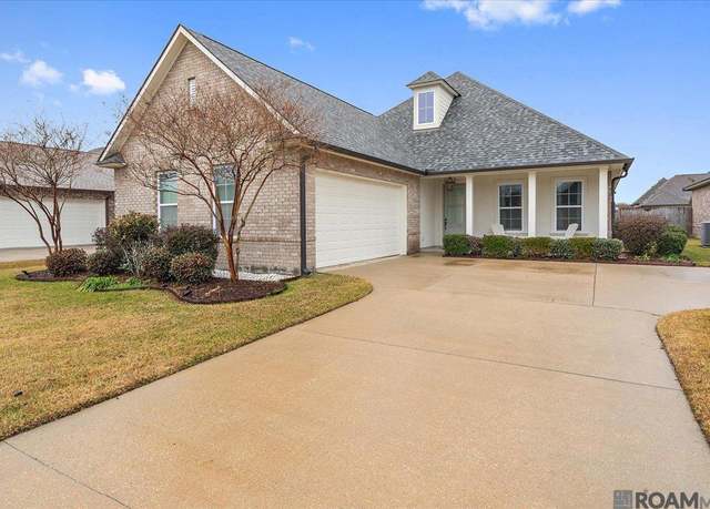Property at 16393 Anna Belle Dr, Prairieville, LA 70769, 4 beds, 2 baths