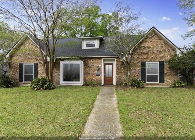 Property at 12751 Warwick Ave, Baton Rouge, LA 70815, 4 beds, 2.5 baths