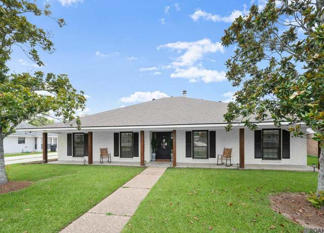 Property at 16039 Haynes Bluff Ave, Saint George, LA 70817, 4 beds, 2.5 baths