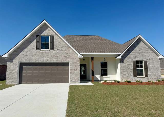 Property at 23257 Kudu Trail Dr, Denham Springs, LA 70726, 4 beds, 2 baths