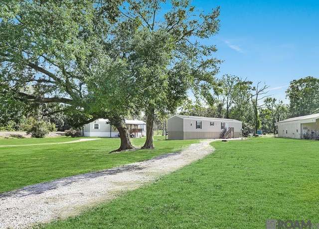 Property at 11440 Beco Rd, St Amant, LA 70774, 3 beds, 2 baths