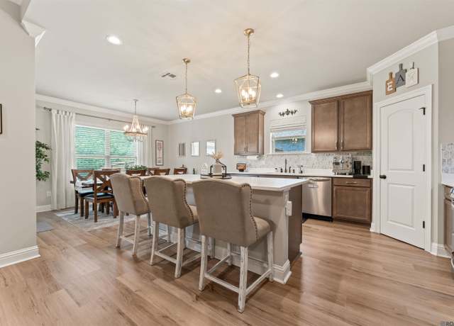 Property at 23311 Antler Lake Dr, Denham Springs, LA 70726, 4 beds, 2 baths