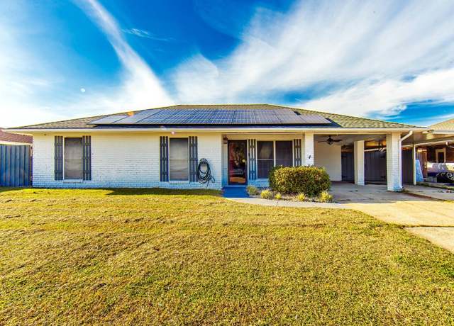 Property at 5 South Bell Cir, Houma, LA 70360, 3 beds, 2 baths