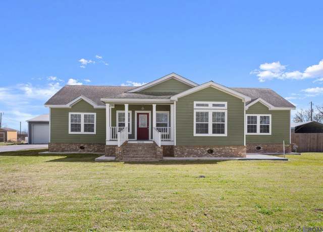Property at 16038 Michel Ln, Prairieville, LA 70769, 4 beds, 2 baths