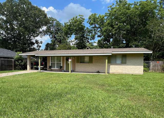Property at 3584 Courtland Dr, Baton Rouge, LA 70814, 3 beds, 2 baths