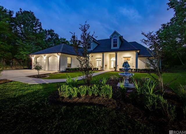 Property at 21679 Waterfront East Dr, Maurepas, LA 70449, 4 beds, 3 baths
