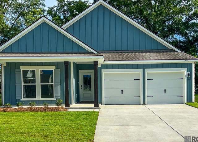 Property at 3552 Chien St, Zachary, LA 70791, 5 beds, 3 baths