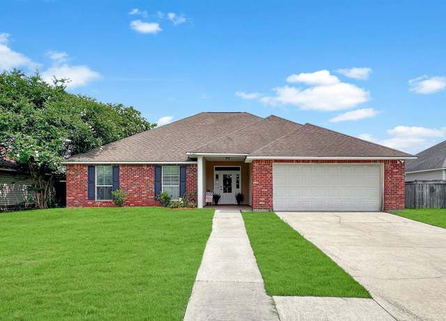 Property at 43208 S Henderson Ave, Prairieville, LA 70769, 4 beds, 2 baths