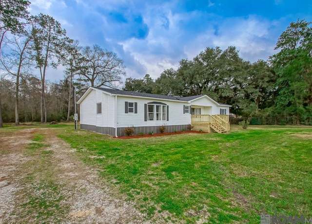 Property at 36400 Caraway Rd, Denham Springs, LA 70706, 3 beds, 2 baths