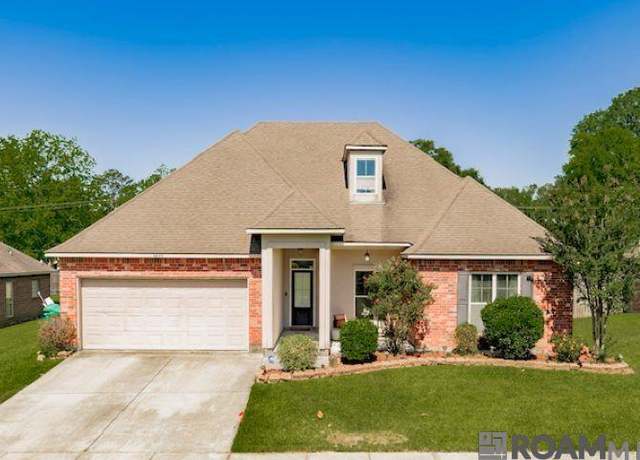 Property at 4843 Knight Dr, Zachary, LA 70791, 4 beds, 2 baths