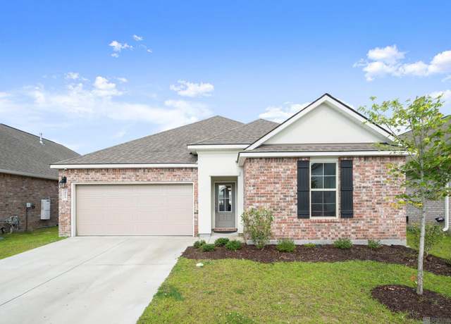 Property at 4615 Grenache Dr, Baton Rouge, LA 70817, 4 beds, 2 baths