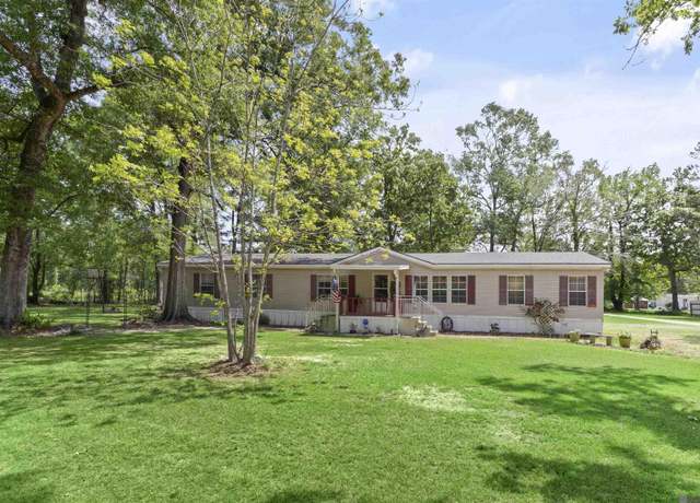 Property at 9553 Barber St, Denham Springs, LA 70706, 4 beds, 3 baths