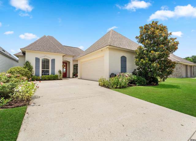 Property at 424 Portula Ave, Baton Rouge, LA 70820, 3 beds, 2 baths
