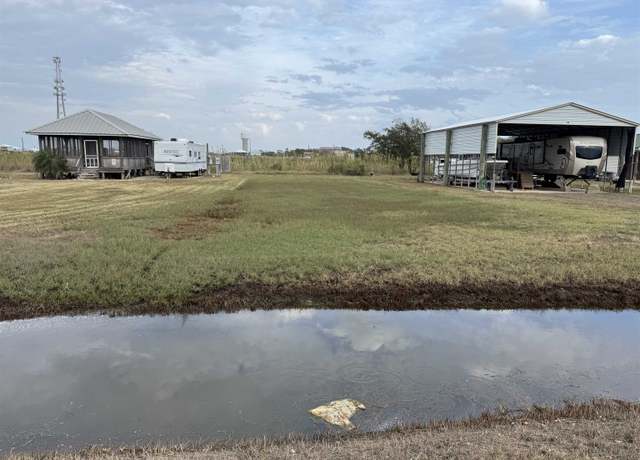 Property at LOT 4 SQ M Oak Ave, Grand Isle, LA 70358