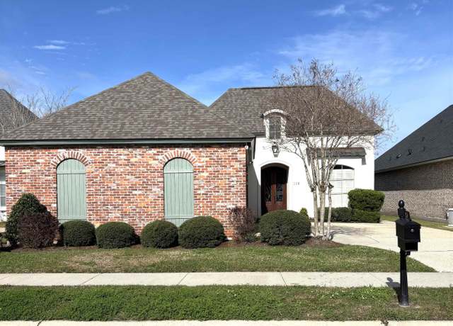 Property at 114 Rue Celeste, Thibodaux, LA 70301, 3 beds, 2 baths