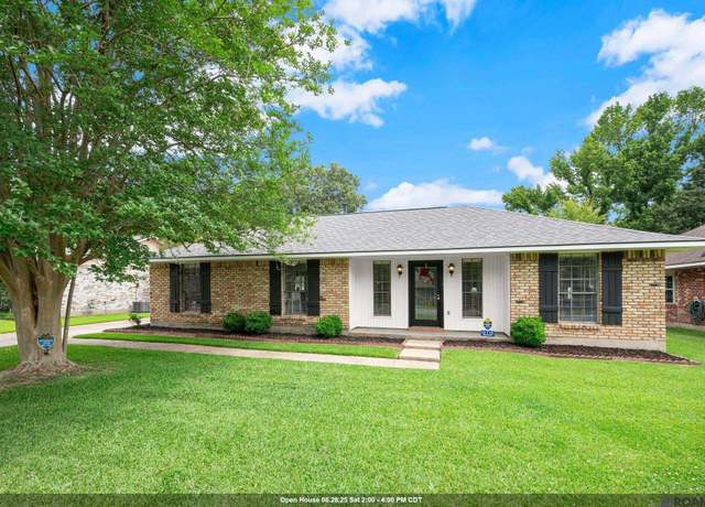 Property at 12715 Mustang Ave, Baton Rouge, LA 70818, 3 beds, 2 baths