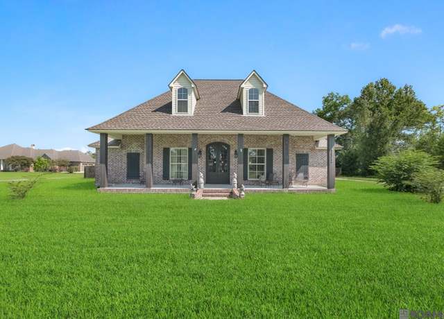 Property at 43312 Bayou Narcisse Rd, Gonzales, LA 70737, 3 beds, 3 baths