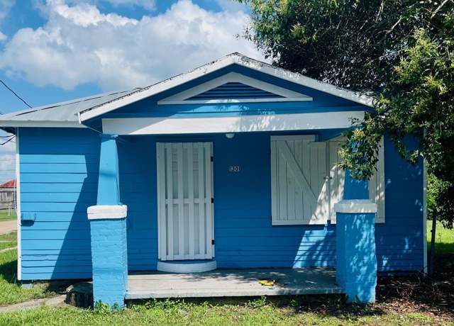 Property at 1301 St Vincent St, Donaldsonville, LA 70346, 2 beds, 1 bath