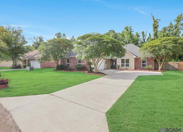 Property at 30289 White Egret St, Denham Springs, LA 70726, 4 beds, 2 baths
