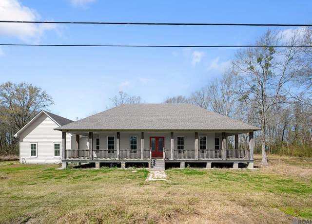 Property at 3790 Kahns Rd, Port Allen, LA 70767, 4 beds, 4.5 baths