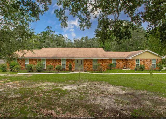 Property at 608 Eagle Dr, Slidell, LA 70461, 4 beds, 2.5 baths