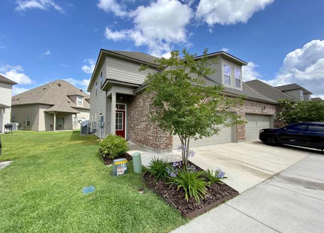 Property at 2160 Shadowbrook Dr, Baton Rouge, LA 70816, 3 beds, 2.5 baths