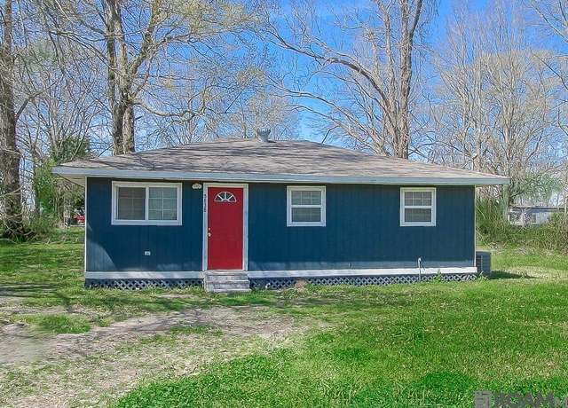 Property at 5635 Johnson St, Batchelor, LA 70715, 3 beds, 1 bath