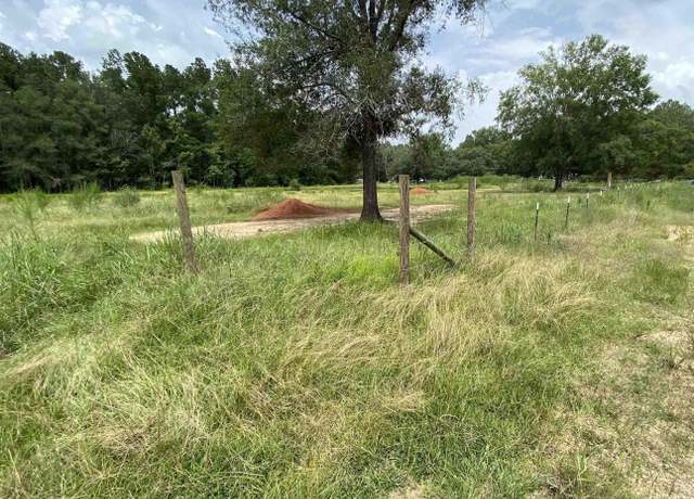 Property at 28245-28401 Coker Vail Rd, Holden, LA 70744