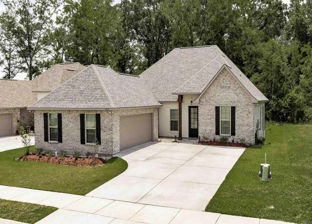 Property at 1832 Marshall Jones Sr Ave, Zachary, LA 70791, 4 beds, 3 baths