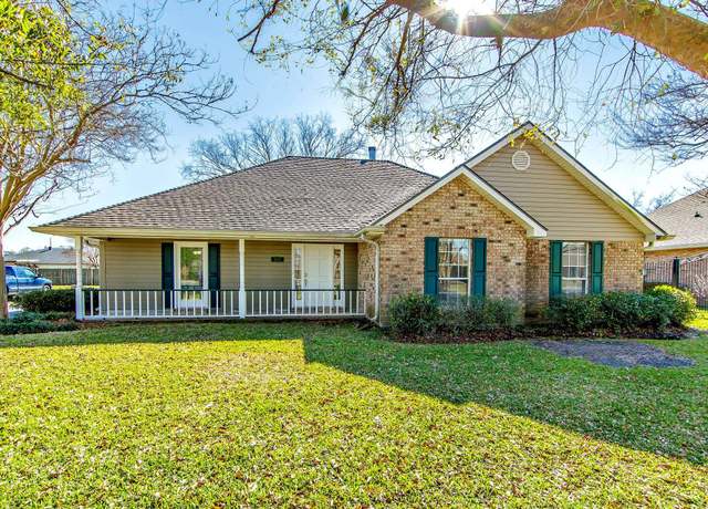 Property at 411 Valhi Blvd, Houma, LA 70360, 4 beds, 2 baths