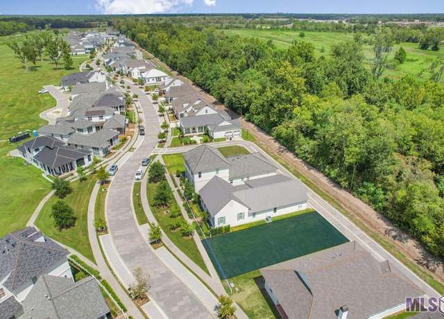 Property at 3240 Pointe-marie Dr, Baton Rouge, LA 70820