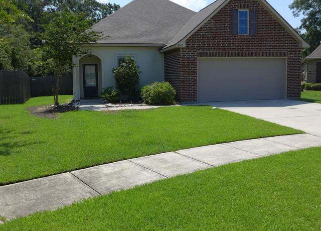 Property at 12108 Grand Wood Ave, Gonzales, LA 70737, 3 beds, 2 baths