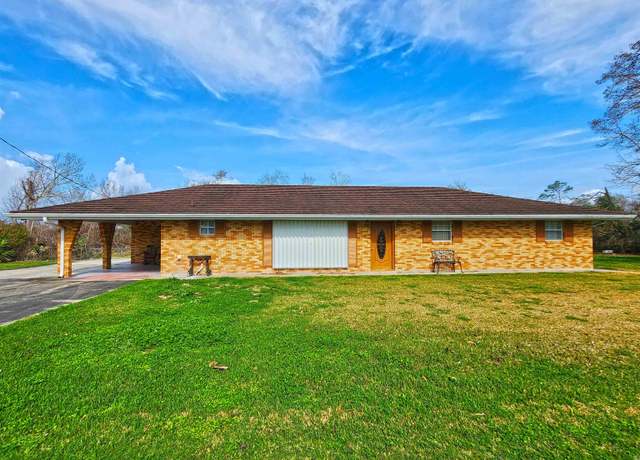 Property at 116 W 71st St, Cut Off, LA 70345, 3 beds, 2 baths