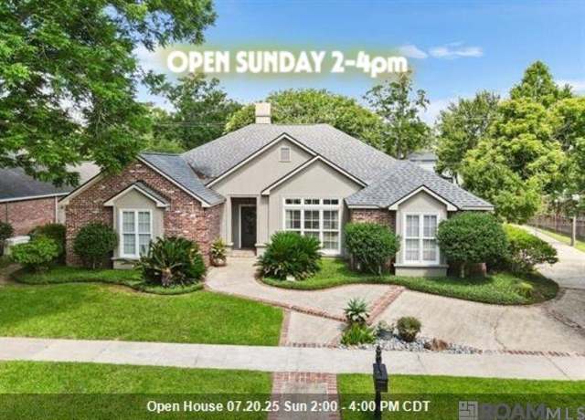 Property at 121 University Highlands Ct, Baton Rouge, LA 70808, 4 beds, 3 baths