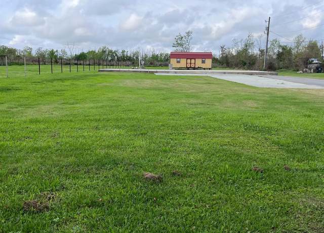 Property at 5648 Shrimpers Row, Houma, LA 70363