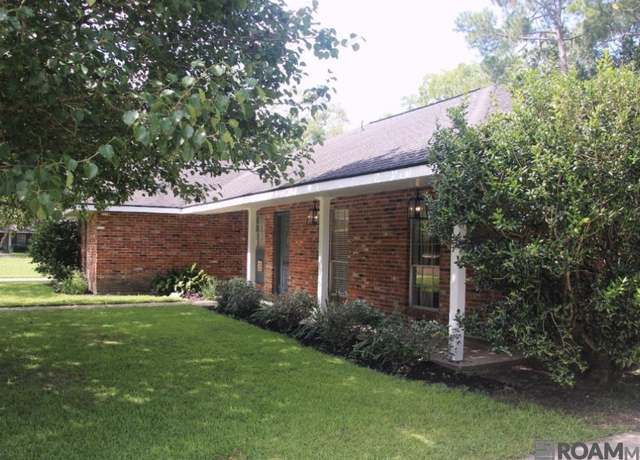 Property at 1658 S Elaine Dr, Baton Rouge, LA 70815, 3 beds, 2.5 baths