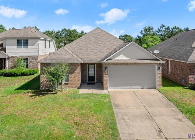 Property at 10589 Dodger Dr, Denham Springs, LA 70726, 4 beds, 2 baths