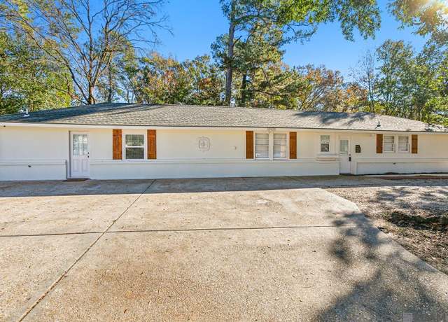 Property at 10925 Tams Dr, Baton Rouge, LA 70815, 6 beds, 6 baths