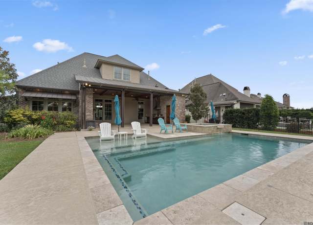 Property at 2631 Tiger Crossing Dr, Baton Rouge, LA 70810, 4 beds, 5 baths