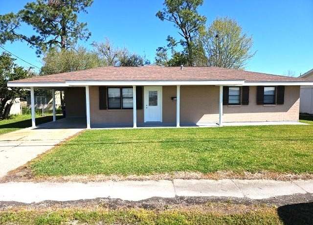Property at 809 Parish Rd, Thibodaux, LA 70301, 3 beds, 1.5 baths