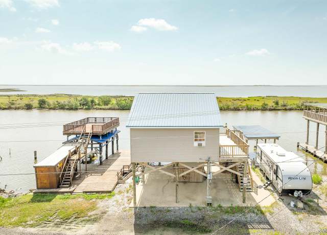 Property at 8209 Redfish St, Chauvin, LA 70344, 3 beds, 1 bath