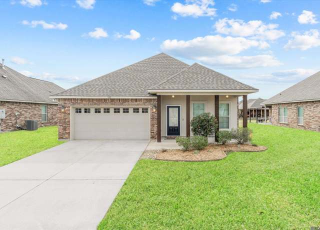 Property at 3717 Union Dr, Addis, LA 70710, 4 beds, 3 baths